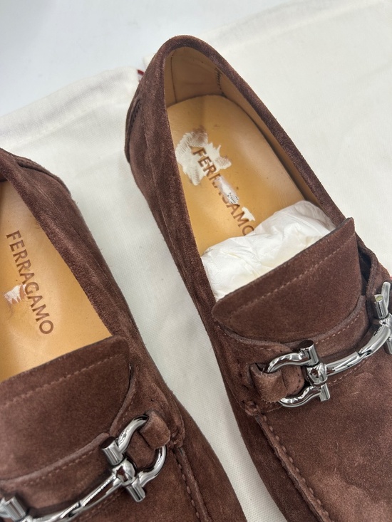 Men’s Salvatore Ferragamo PARIGI bit Driving Loafer.  Size 9.5 E.  Made in Italy main image 7